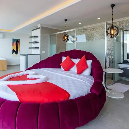 Uzumlu Village 3 Bedroom 1175 Villa Kalkan
